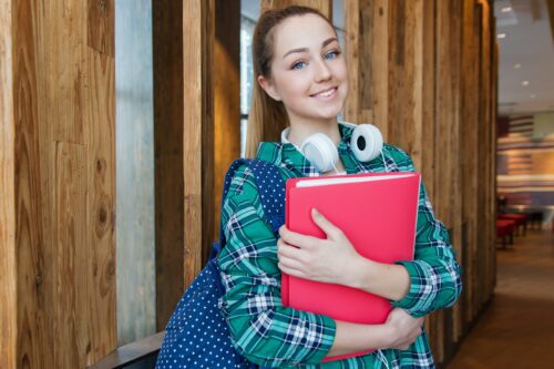 How to Go to College for Free: a college student on her way to class.